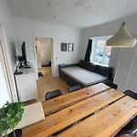 Lägenhet W Parking Possibility, Netflix & Near Attractions *